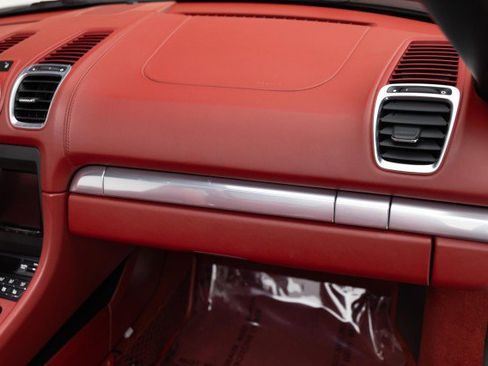 Used 2013 Porsche Boxster S image 34