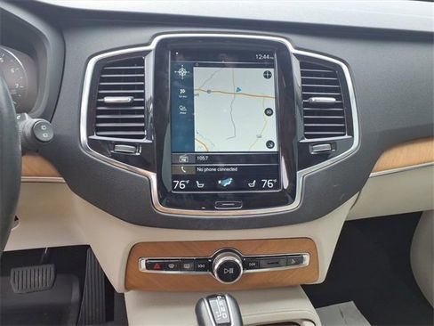 Used 2021 Volvo XC90 T5 Momentum w/ Advanced Package image 13