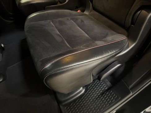 Certified 2024 Dodge Durango R/T AWD/4WD image 33