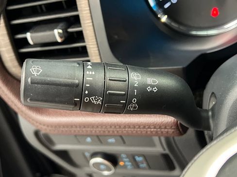Used 2023 Ford Expedition Limited AWD/4WD image 63