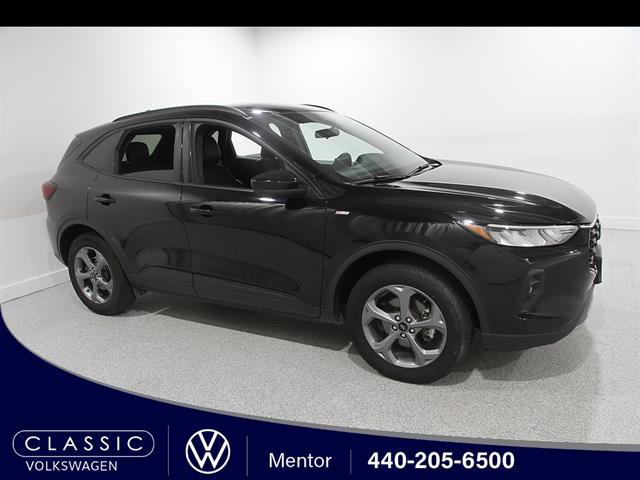 Used 2025 Ford Escape ST-Line Select AWD/4WD image 1