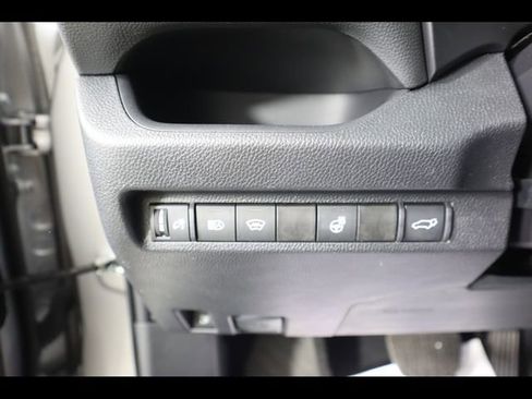 Used 2024 Toyota RAV4 XLE w/ Convenience Package AWD/4WD image 21