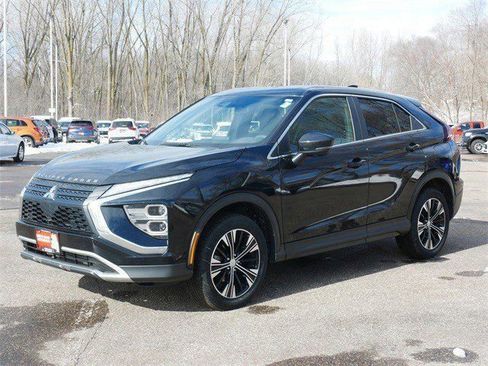 Used 2022 Mitsubishi Eclipse Cross SEL image 3