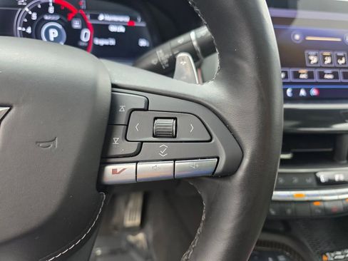 Used 2023 Cadillac CT5 V w/ Premium Package RWD image 21