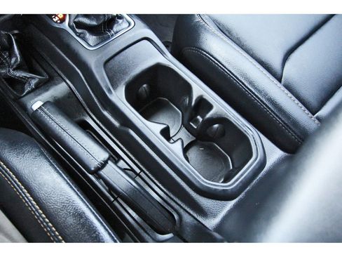 Used 2024 Jeep Wrangler Unlimited Sahara w/ Safety Group AWD/4WD image 29