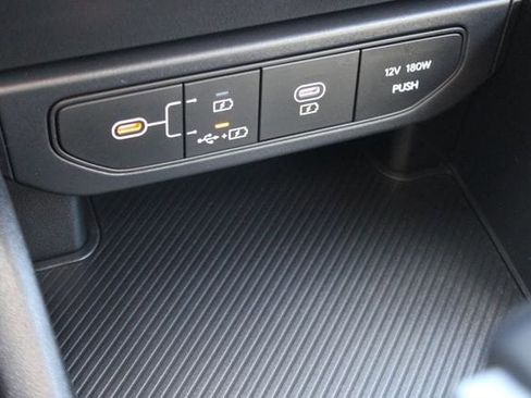 Used 2025 Kia K4 FWD image 10