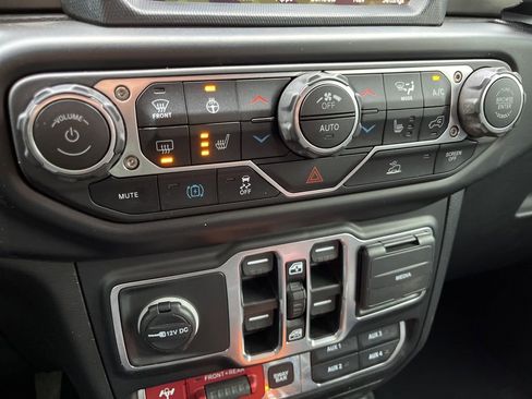 Used 2023 Jeep Wrangler Unlimited Rubicon 4xe w/ Cold Weather Group image 37