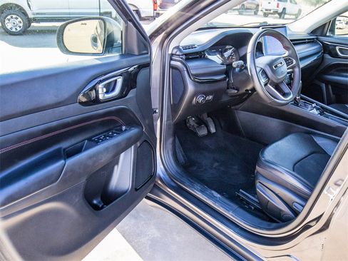 Used 2022 Jeep Compass Trailhawk w/ Trailer Tow Group image 28