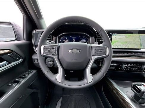 New 2026 Chevrolet Silverado 1500 RST w/ Redline Edition AWD/4WD image 16