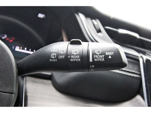 Used 2021 Jeep Grand Cherokee L Overland w/ Luxury Tech Group IV image 22