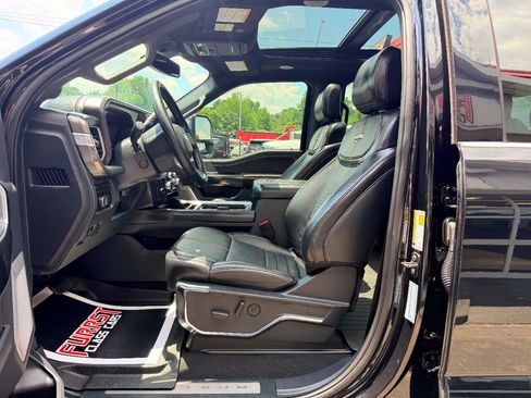 Used 2024 Ford F250 Platinum AWD/4WD image 22