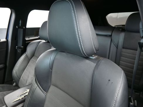 Used 2023 Mitsubishi Outlander SE image 16