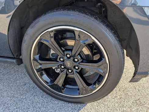 Used 2023 Ford Expedition Max Limited AWD/4WD image 17
