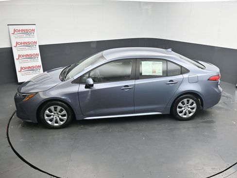 Used 2023 Toyota Corolla LE image 28