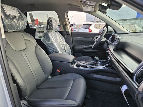 New 2026 Kia Sorento S image 12
