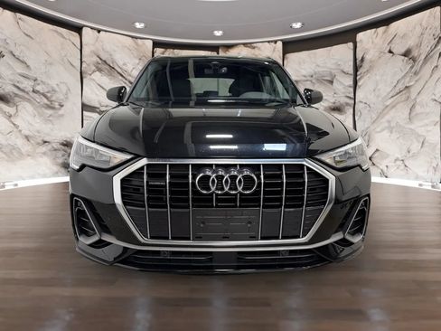Used 2021 Audi Q3 2.0T Premium w/ Convenience Package AWD/4WD image 9