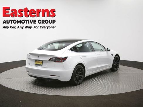 Used 2020 Tesla Model 3 Standard Range RWD image 35