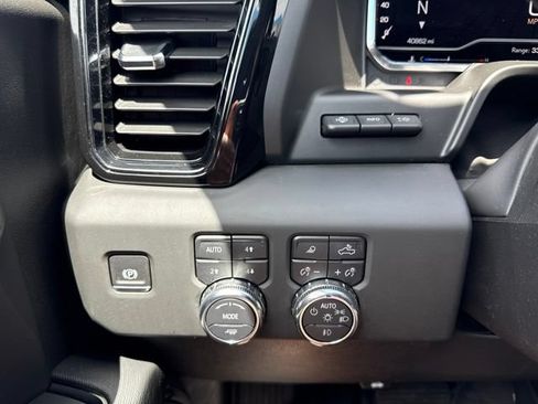 Used 2025 GMC Sierra 1500 AT4X AWD/4WD image 23