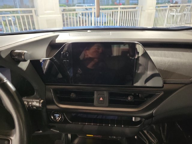 Used 2025 Lexus UX 300h FWD w/ Accessory Package (Z2) image 19