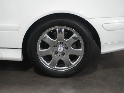 Used 2002 Mercedes-Benz CLK 320 Cabriolet w/ K4 Opt Pkg image 10