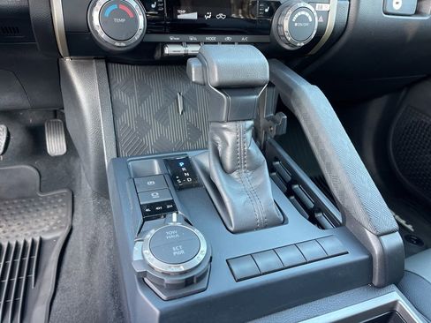 Used 2025 Toyota Tacoma SR5 image 15