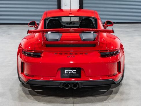 Used 2019 Porsche 911 GT3 RWD image 5