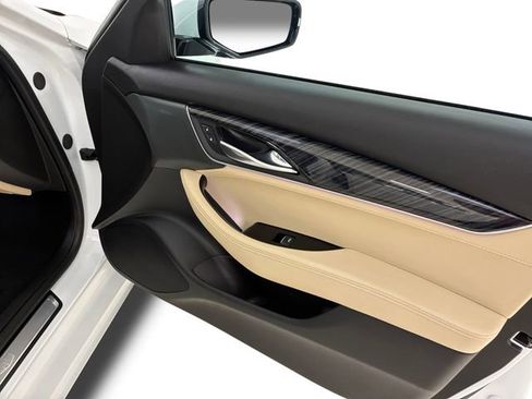 Used 2025 Cadillac CT5 Premium Luxury image 15