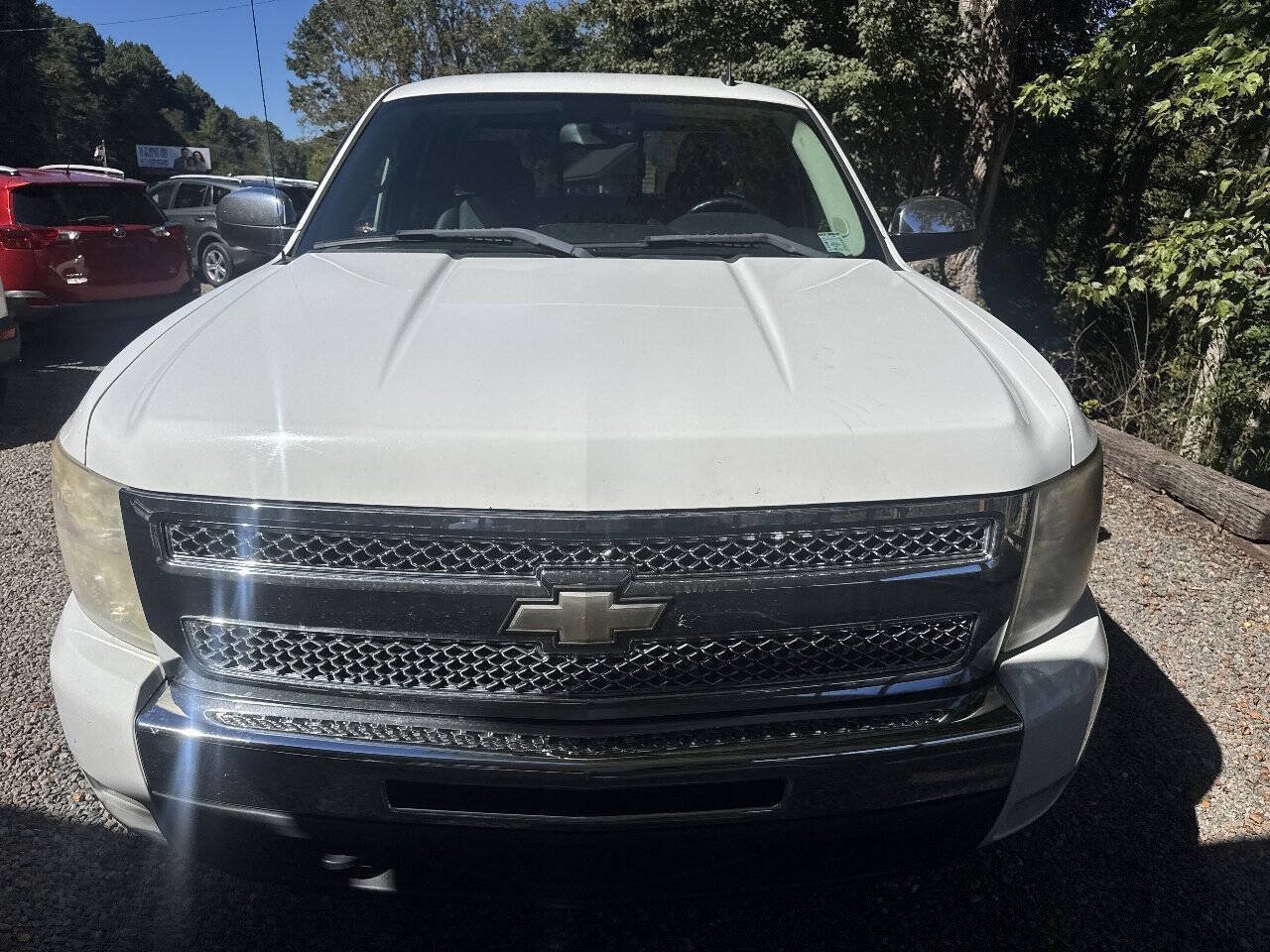 Used 2009 Chevrolet Silverado 1500 LT w/ Power Pack Plus AWD/4WD image 2
