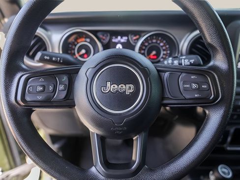 Used 2023 Jeep Wrangler Unlimited Sport AWD/4WD image 12