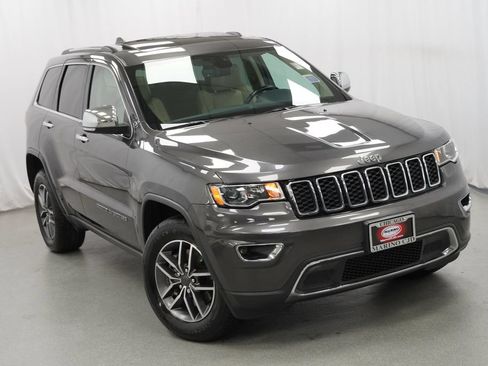 Certified 2021 Jeep Grand Cherokee Limited AWD/4WD image 11
