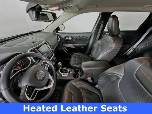 Used 2018 Jeep Cherokee Trailhawk w/ Quick Order Package 27L image 2