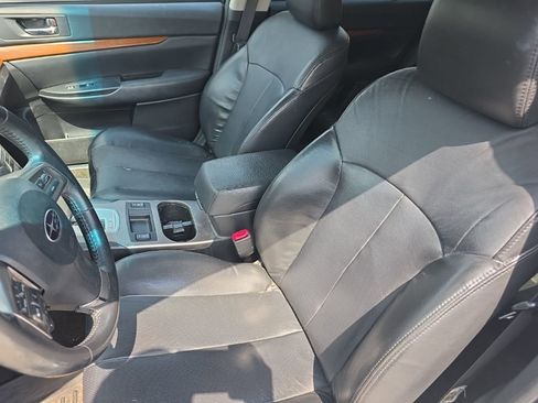 Used 2013 Subaru Outback 2.5i Limited w/ Moonroof Pkg image 13