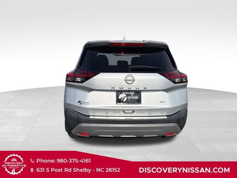 Certified 2023 Nissan Rogue SV FWD image 7