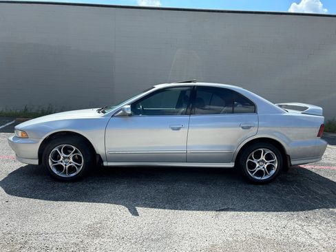 Used 2001 Mitsubishi Galant ES FWD image 3