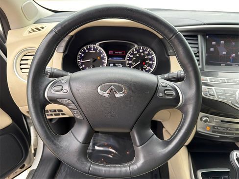 Used 2019 INFINITI QX60 Luxe w/ Essential Package image 17