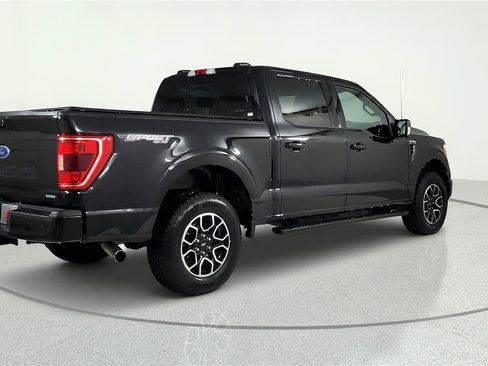 Used 2022 Ford F150 XLT w/ Equipment Group 302A High AWD/4WD image 8