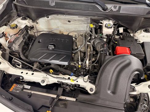 Used 2022 Buick Encore GX Select AWD/4WD image 41