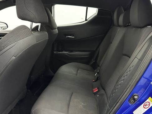 Used 2019 Toyota C-HR LE image 23