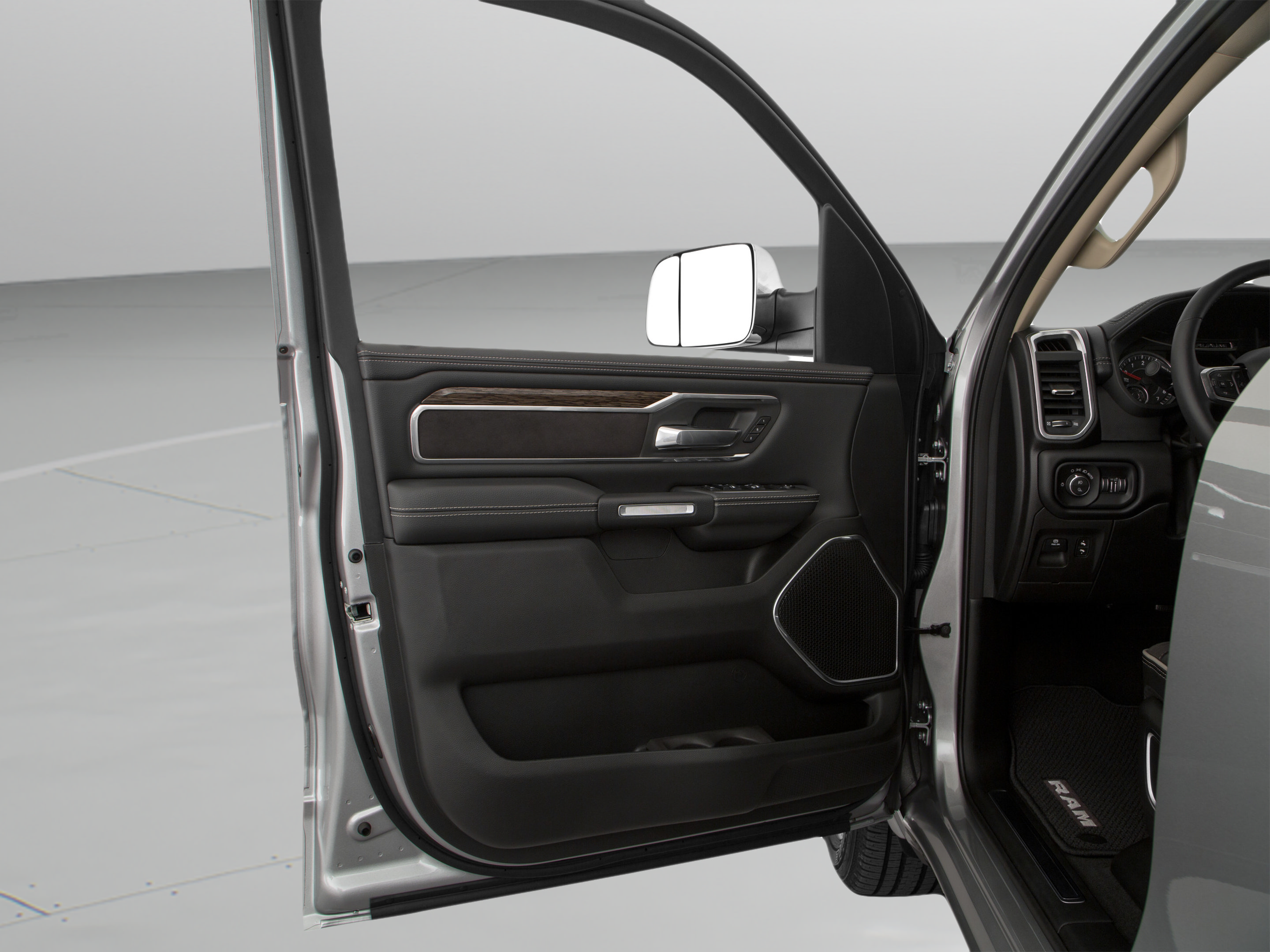 Used 2020 RAM 1500 Big Horn AWD/4WD image 13