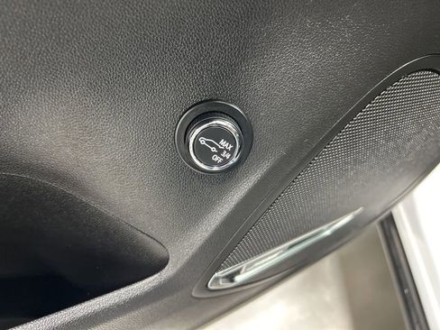 Used 2024 Buick Envision Sport Touring image 14