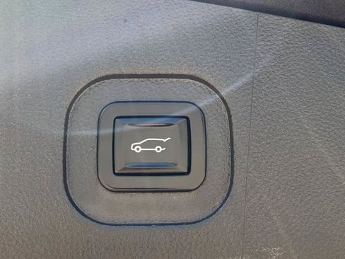 Used 2015 GMC Terrain Denali AWD/4WD image 23