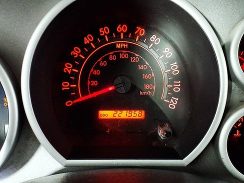 Used 2013 Toyota Tundra 2WD CrewMax w/ SR5 Pkg image 17