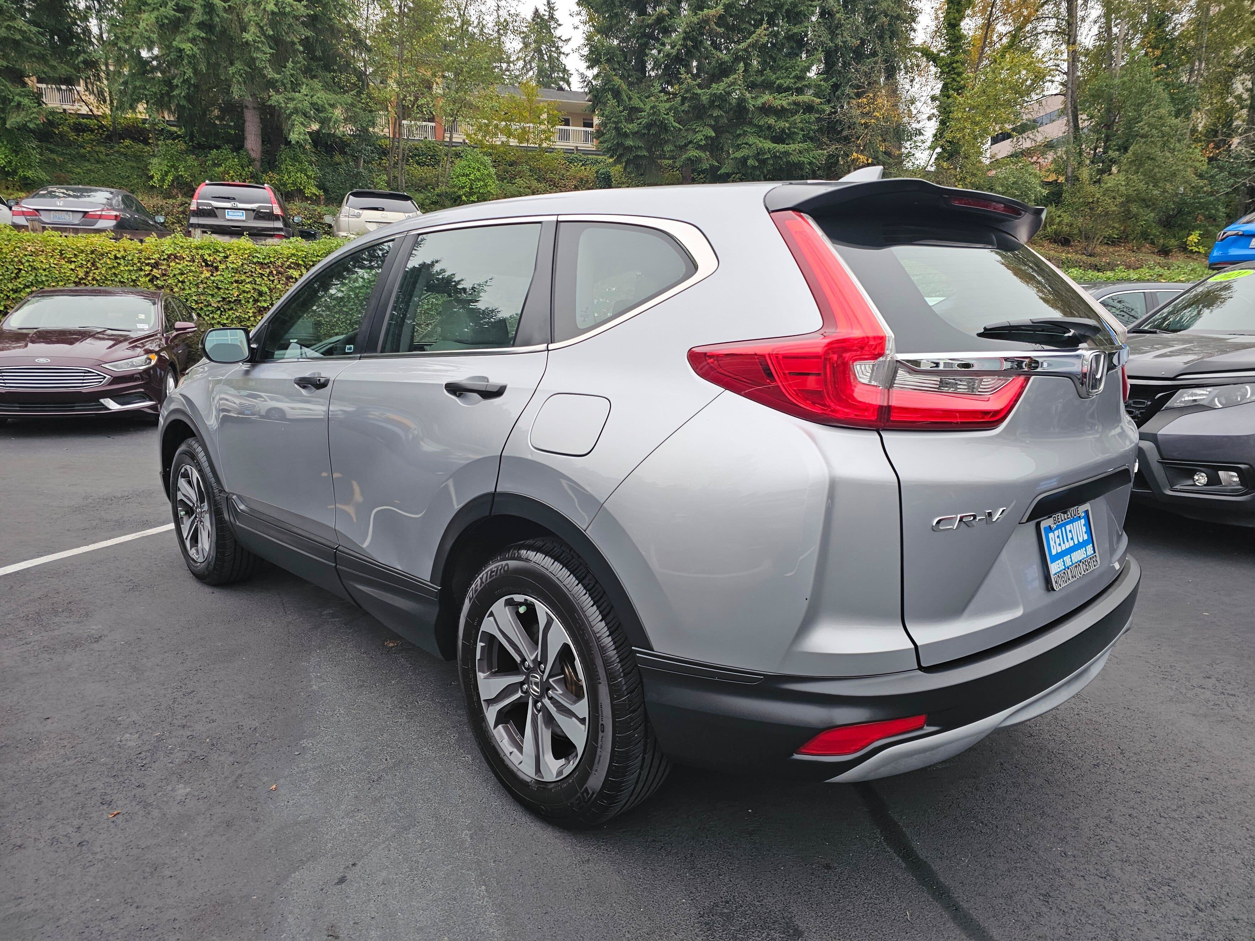 Used 2017 Honda CR-V LX image 5