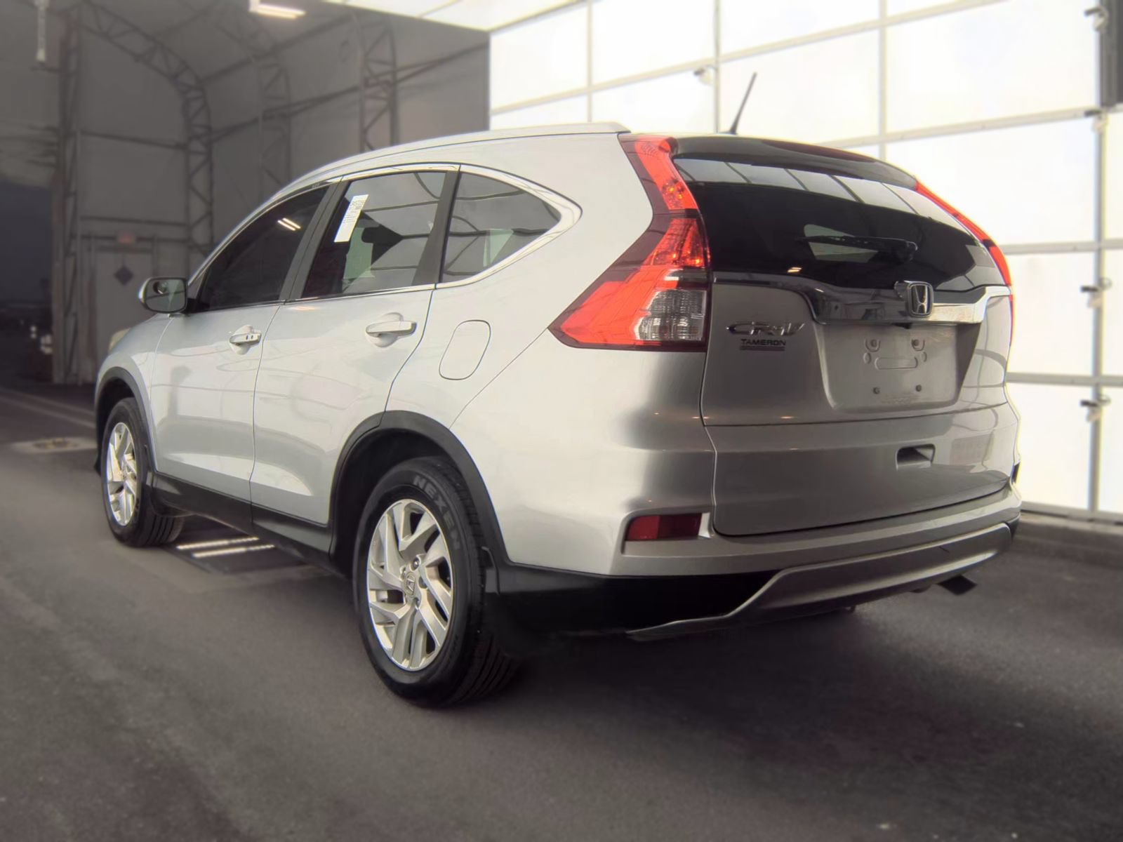 Used 2015 Honda CR-V EX-L image 2