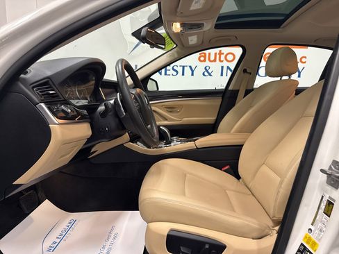 Used 2016 BMW 528i xDrive Sedan AWD/4WD image 6