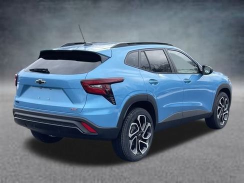 New 2026 Chevrolet Trax RS w/ Driver Confidence Package image 3