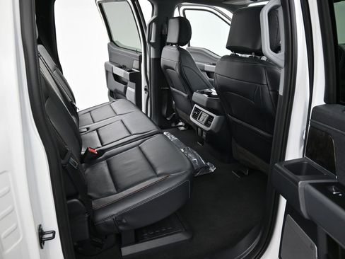 Used 2023 Ford F350 Lariat w/ Lariat Ultimate Package image 33