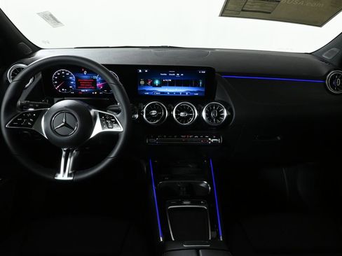 New 2026 Mercedes-Benz GLA 250 4MATIC image 16