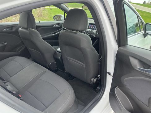 Used 2016 Chevrolet Cruze LT w/ Sun And Sound Package FWD image 29