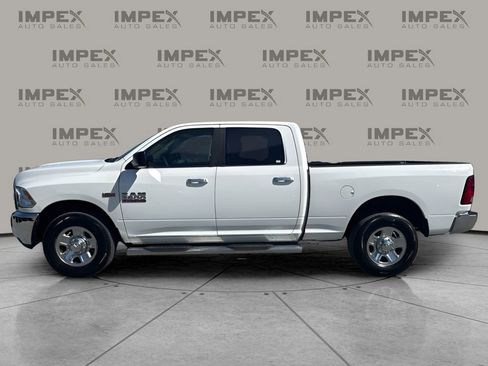 Used 2014 RAM 2500 SLT RWD image 2